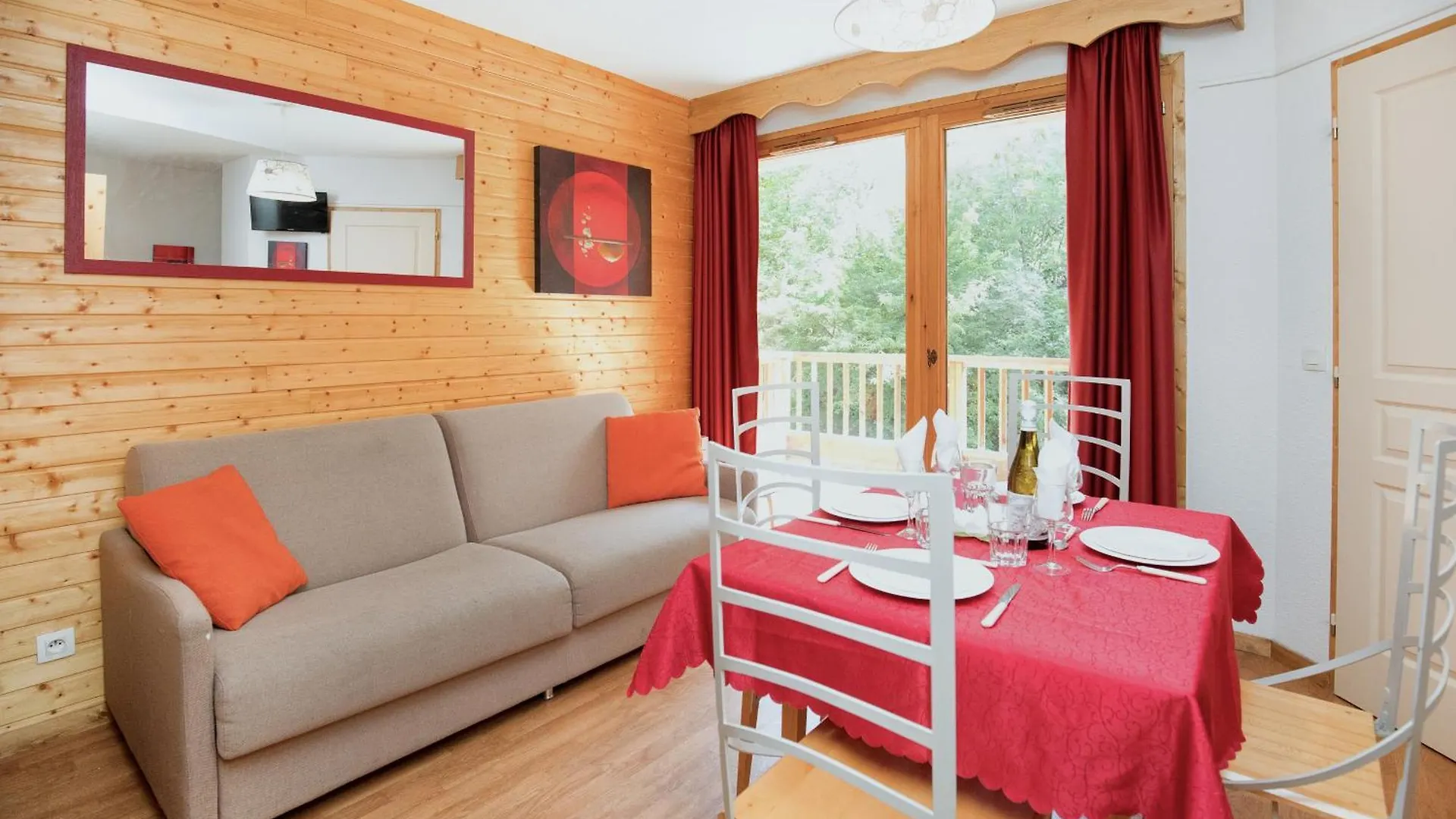 Hameau 2 211 Spa & Piscine Appartement 6 Pers Орель Апартаменты