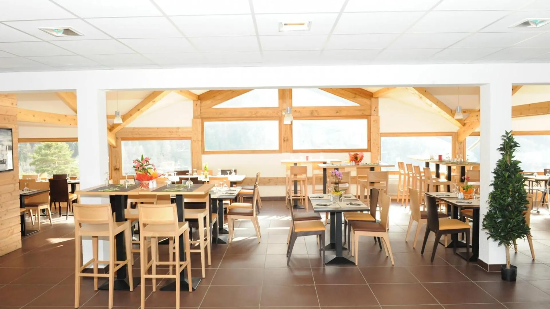 Hameau 2 211 Spa & Piscine Appartement 6 Pers Орель 0*,